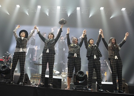 ライブレポート】フジファブリック、初の日本武道館で10年間の