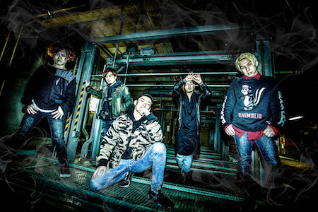 PRAISE 2018 アー写(軽).jpg