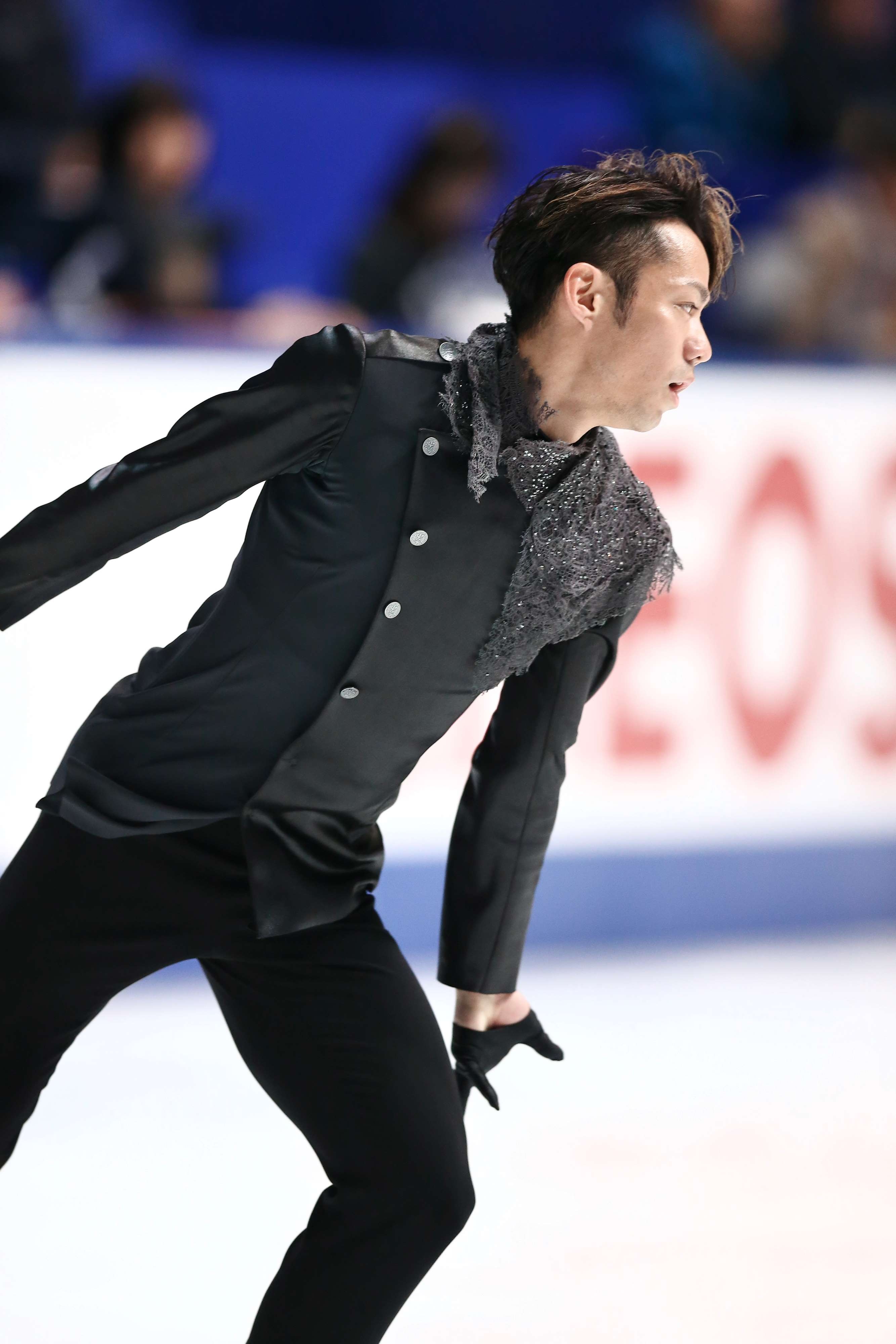 高橋大輔、町田樹の衣装を大特集！ 『フィギュアスケートLife Extra