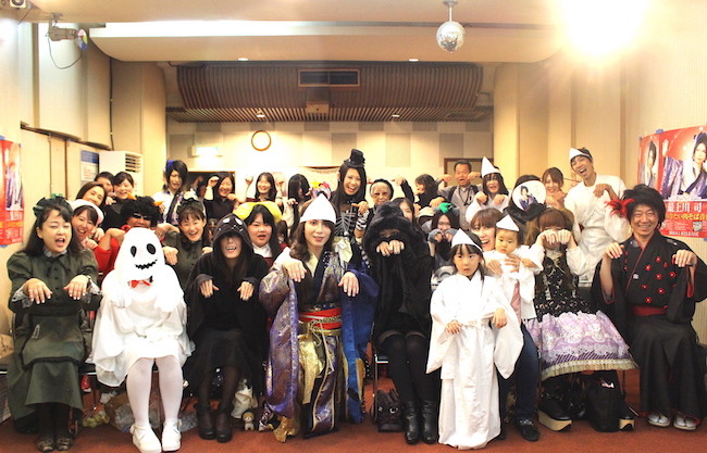 ビジュアル系演歌歌手 最上川 司あらため ハロウィンだけに三途川司 主催 ハロウィン直前のニッポンのおばけ盛り上げイベント開催 ハロウィンもいいけれど にっぽんのオバケも忘れないでね ニュース Rooftop