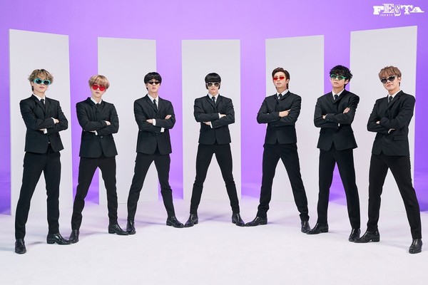 BTS_2020 BTS FESTA_家族写真3.jpg