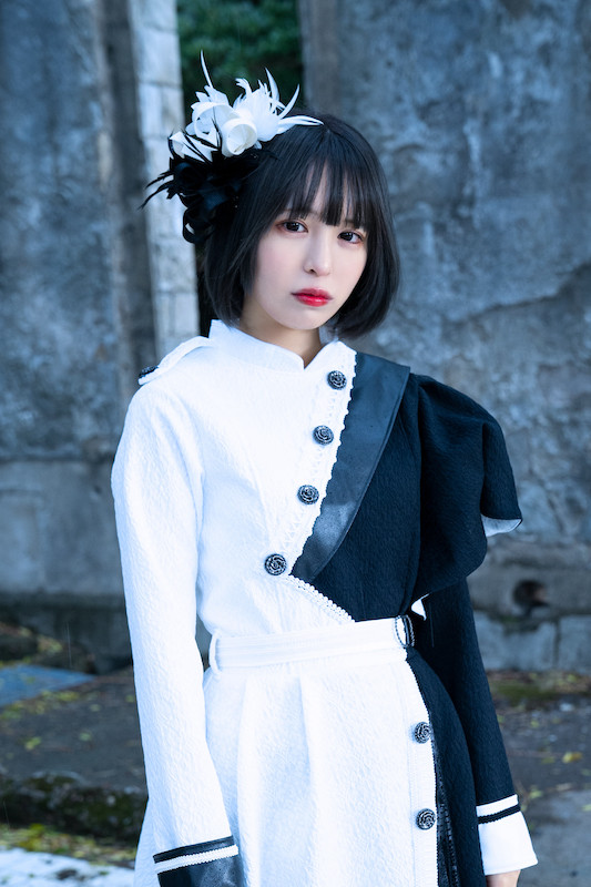 鈴木えま.jpg