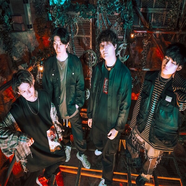 AS I AM アー写.jpg