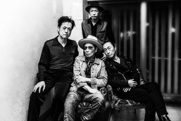 アー写　　themods_photo_2025_REV_REHAB_AROUND.jpg