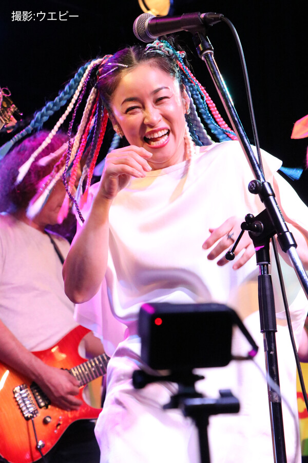 2_LIVE_Hamada.jpg