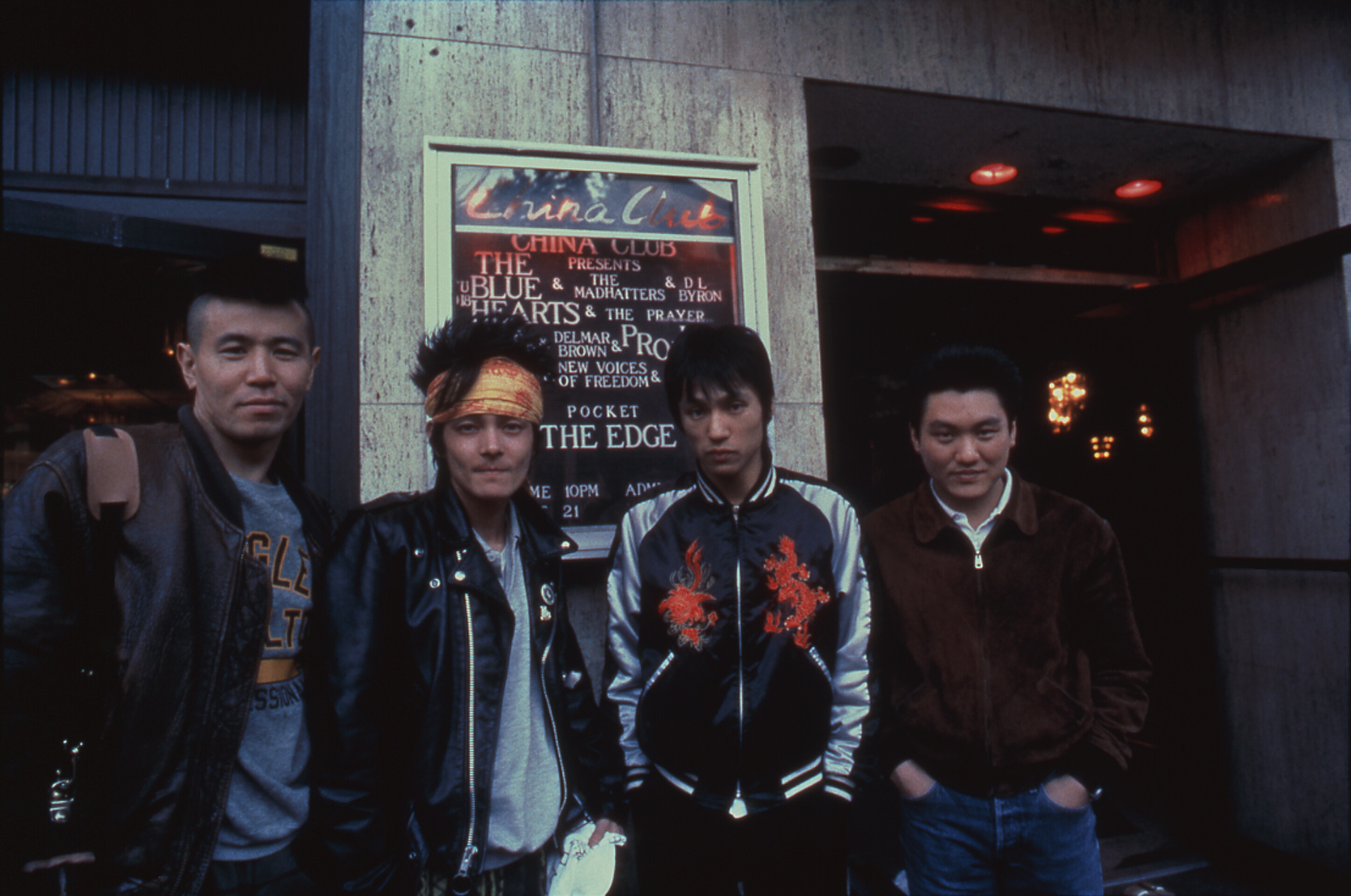 ブルーハーツ 新宿ロフト Tシャツ ブルーハーツ 新宿ロフト Tシャツの通販 by ut's shop｜ラクマ