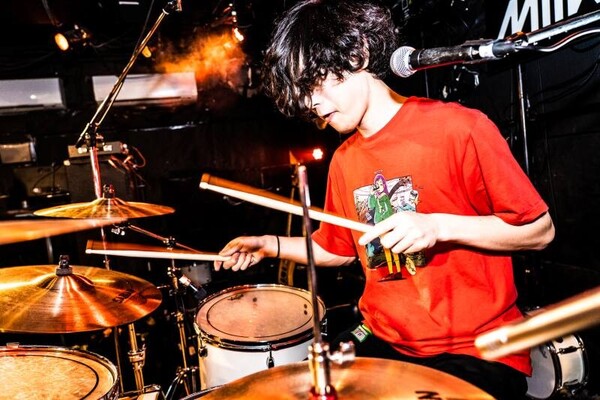killmilky_サポート_早川直輝（Dr）アー写.jpg