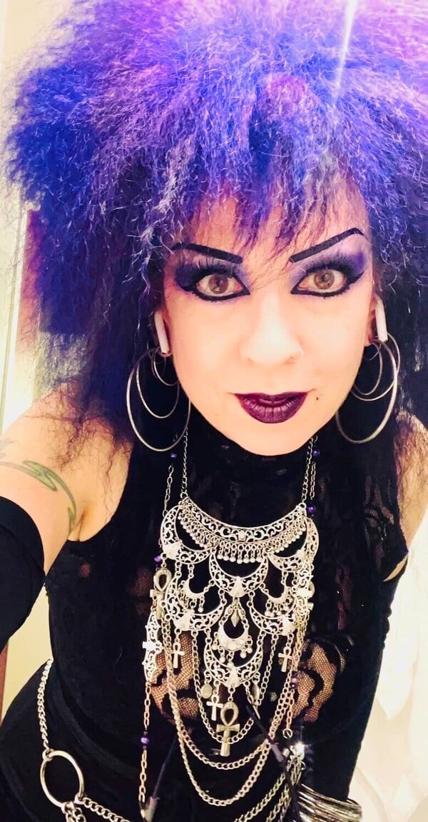 DJ_ScaryLadySarah_USa.jpg のコピー.jpg