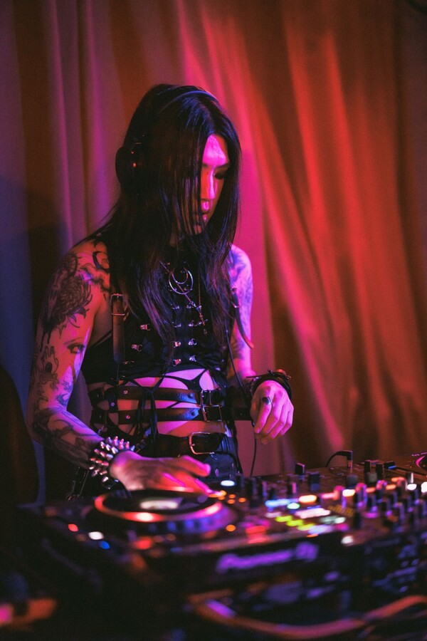 DJ_Ricky.jpeg のコピー.jpg
