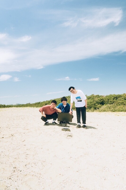 SEVENTEEN AGAiNアー写.jpg