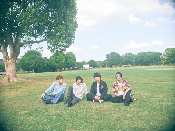 万博記念公園 もみじ川広場にて.jpg