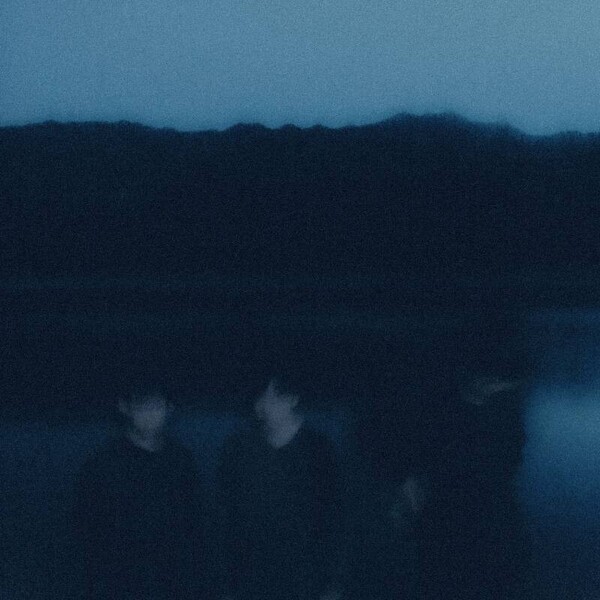 雪国_アー写_正方形 .jpg