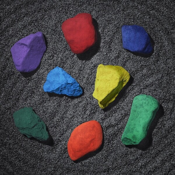 retroriron_1stAlbumJK_初回_251126fin_A_trm (2).jpg