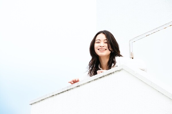 2026片平里菜アー写 (メイン)MID.jpg