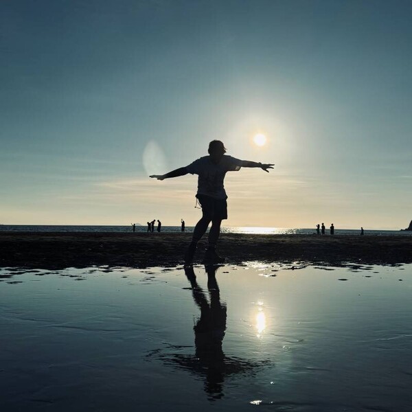 JIK PeopleJam Artist Pic.jpg