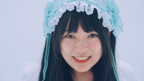 01_MV_Kao_1.jpg