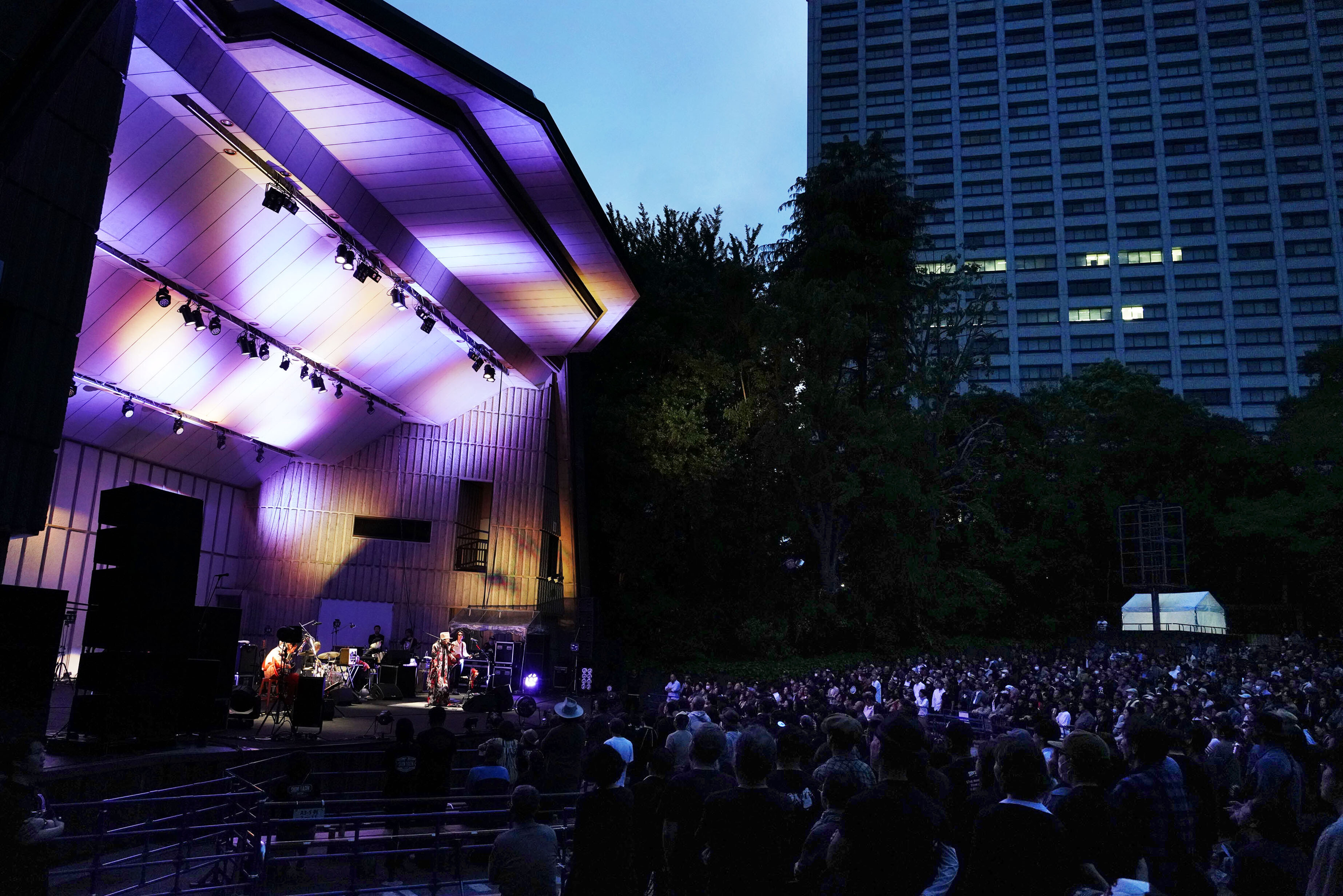 https://rooftop1976.com/report/_ART0975.jpg