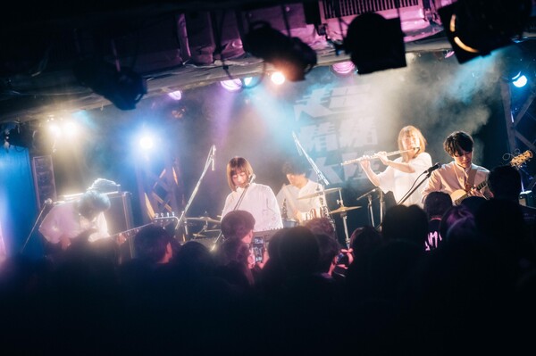 JYOCHO3_LOFTstage_5_photo by Kana Tarumi.jpg