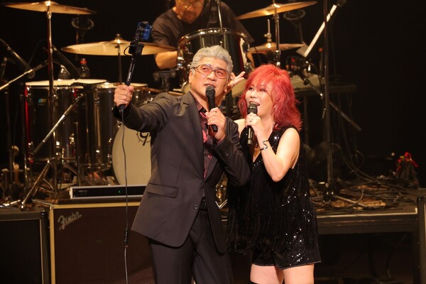 20250818吉川晃司_大黒摩季_クレジット_平野タカシHHI37515小.JPG