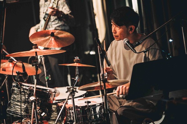 馬の骨_小松_20251228_photo by スエヨシリョウタ_4880.jpg